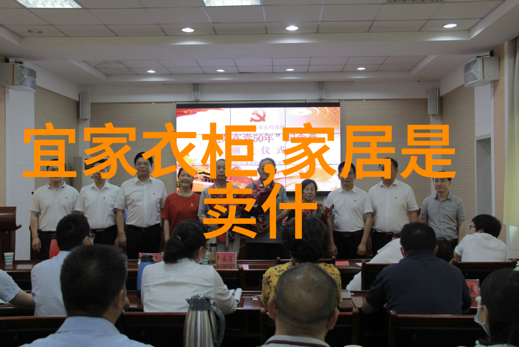 最新时尚趋势探索最新剪发视频中的创意造型