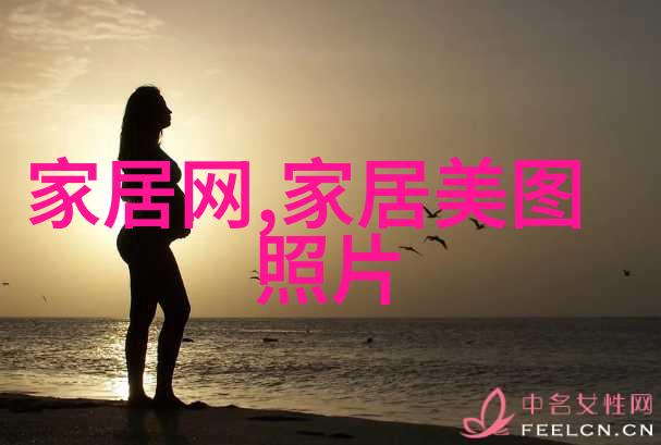 女生迈开腿让男生吃草莓她轻声笑着让我尝一口那甜蜜的滋味我却始料未及