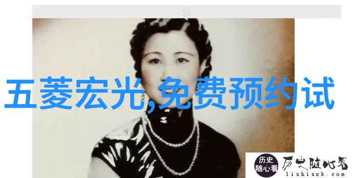 从单一到多样男生如何利用衣服搭配应用提升个性化风格