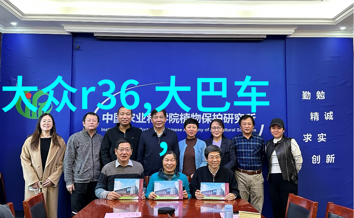 教剪头发初学的视频-新手必看精准剪发技巧与安全操作指南