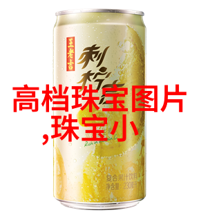 夏季新潮流简约风格的短发女孩成街头热点