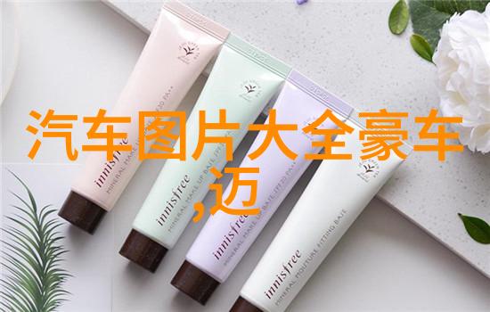 短发女可以尝试哪些流行的造型来更新自己的风格