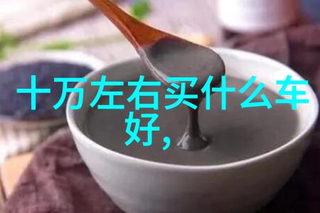 恐怖女王的阴影揭开她们背后的故事
