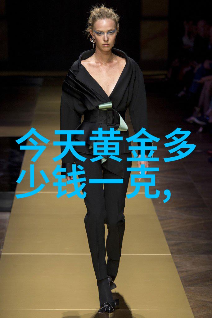 时尚穿搭-V领针织衫的魅力打造精致舒适的日常风格