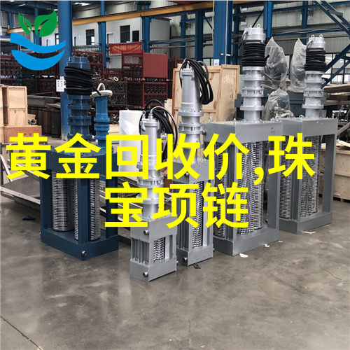 锅盖头炖汤的守护者与故事的编织者