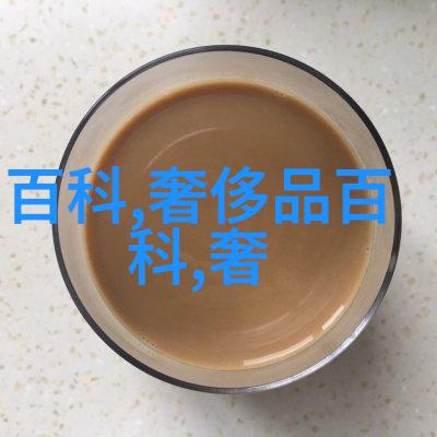 樱花树下的宠物温暖的家园里的小动物