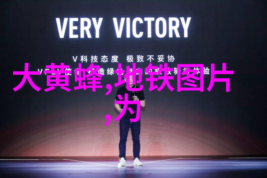 2021年最新款减龄魅力满分的短发女孩图片