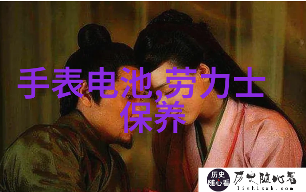 探索时尚边界短发下的脸型完美对位术