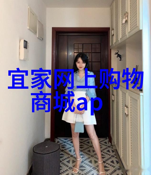 她在我面前被多次打扮