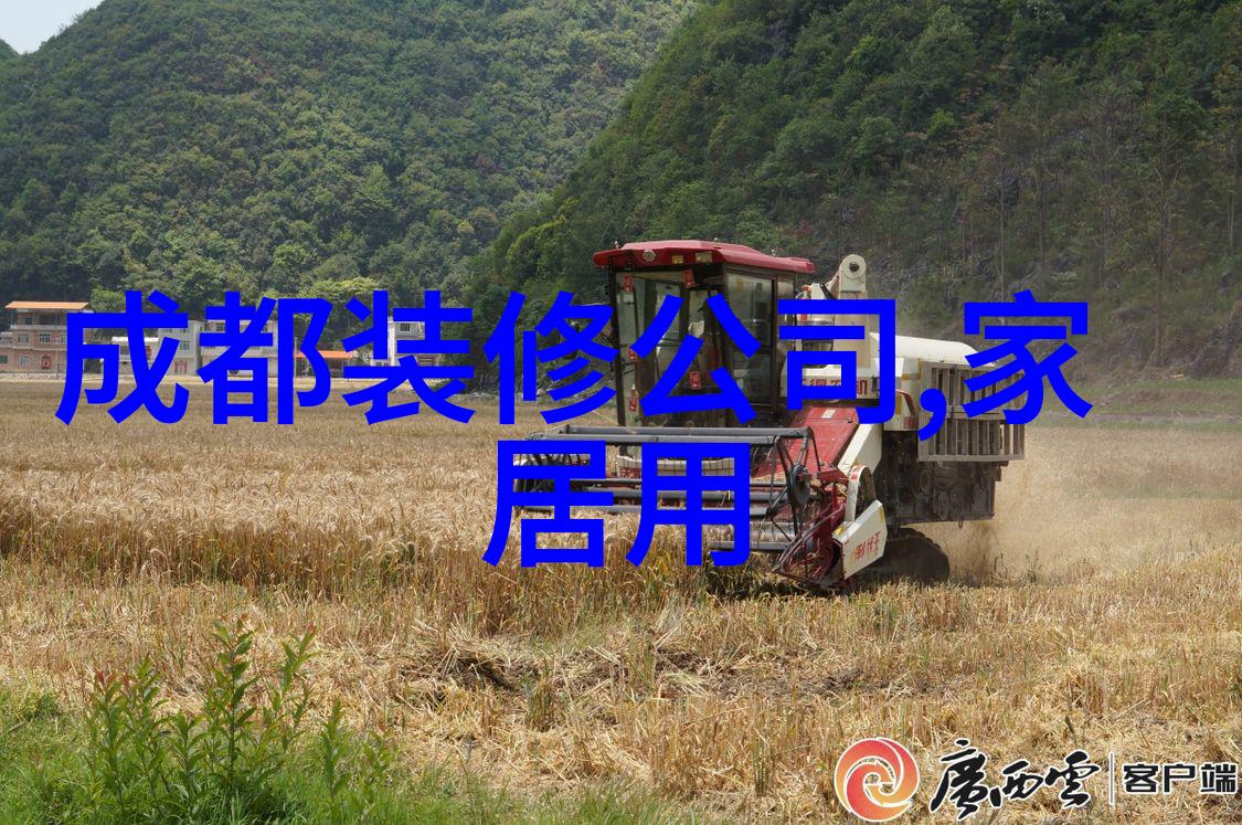 夏日甜蜜男生轻巧的草莓之举