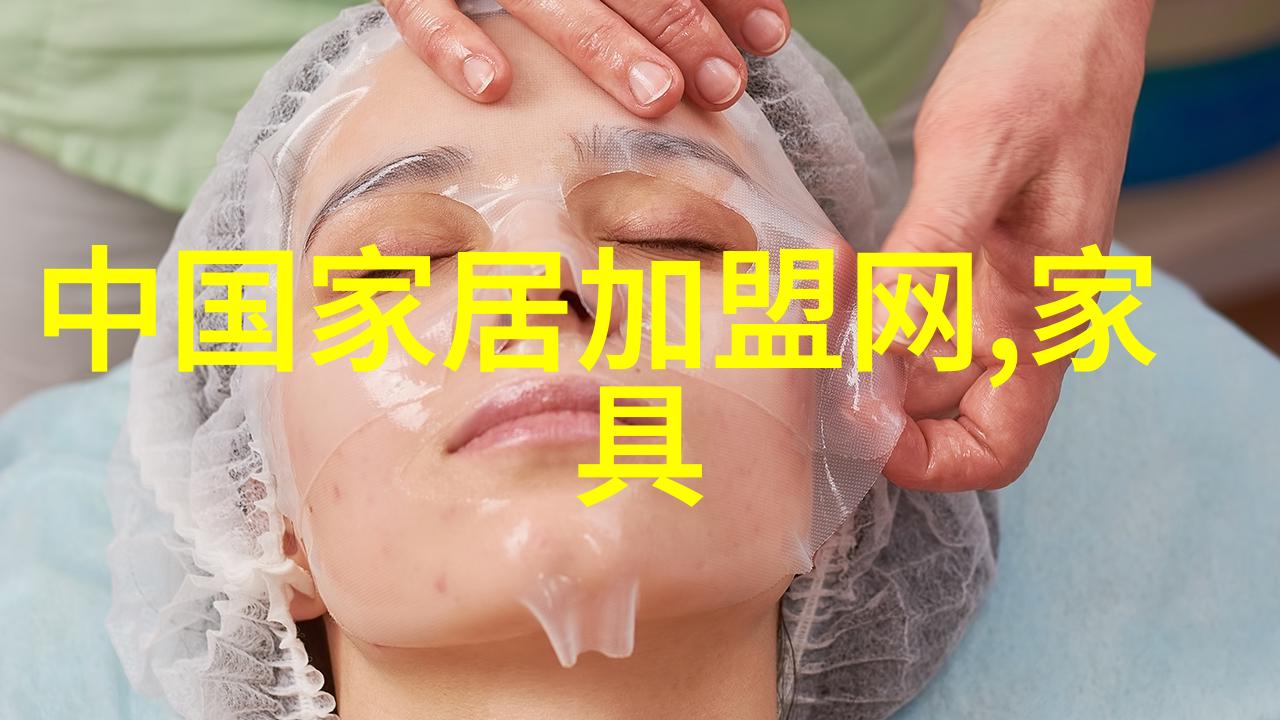 香气纷飞Coco香水的诗意篇章