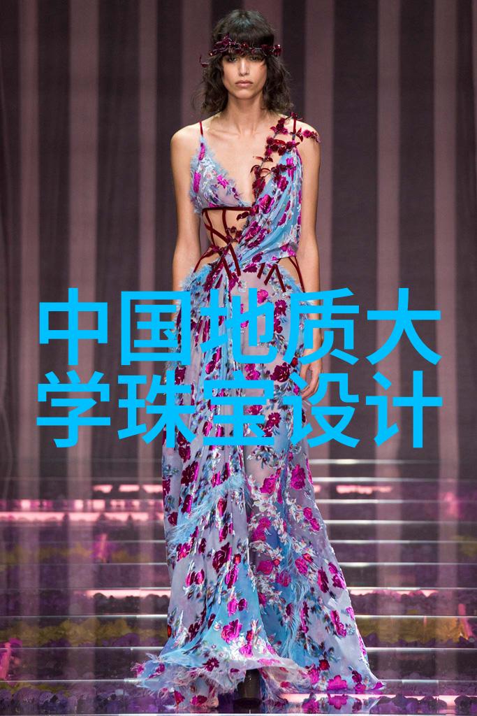 剪发技艺的磨砺如何在短暂的时间内掌握头发修剪艺术