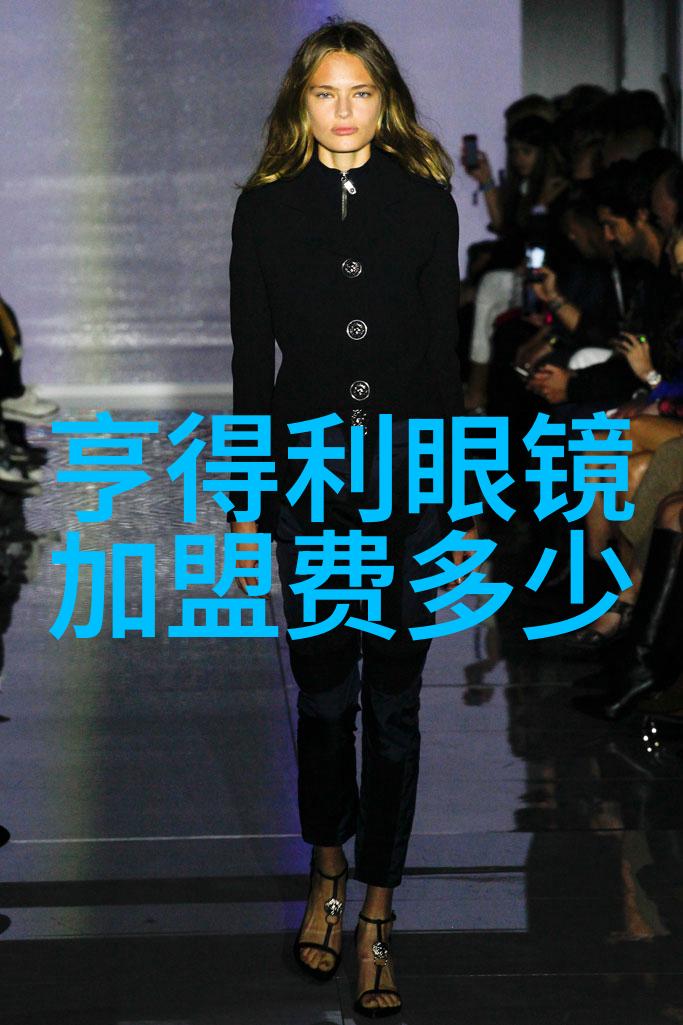 如何在夏天为小女孩设计不烫头发的造型