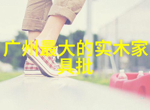 朱门绣户PO18诗意的唇语与细腻的水滴