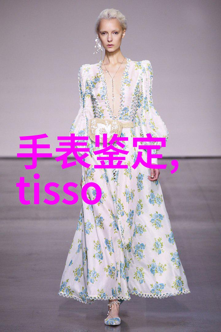 瑜伽课堂上的无缝衣不戴胸罩内衣的瑜伽老师