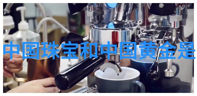 让你的百褶裙脱颖而出上衣配饰技巧分享