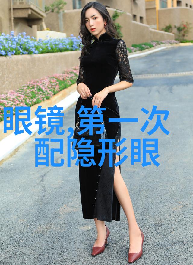 好看的减龄短发秘诀色彩造型与面部比例的完美结合