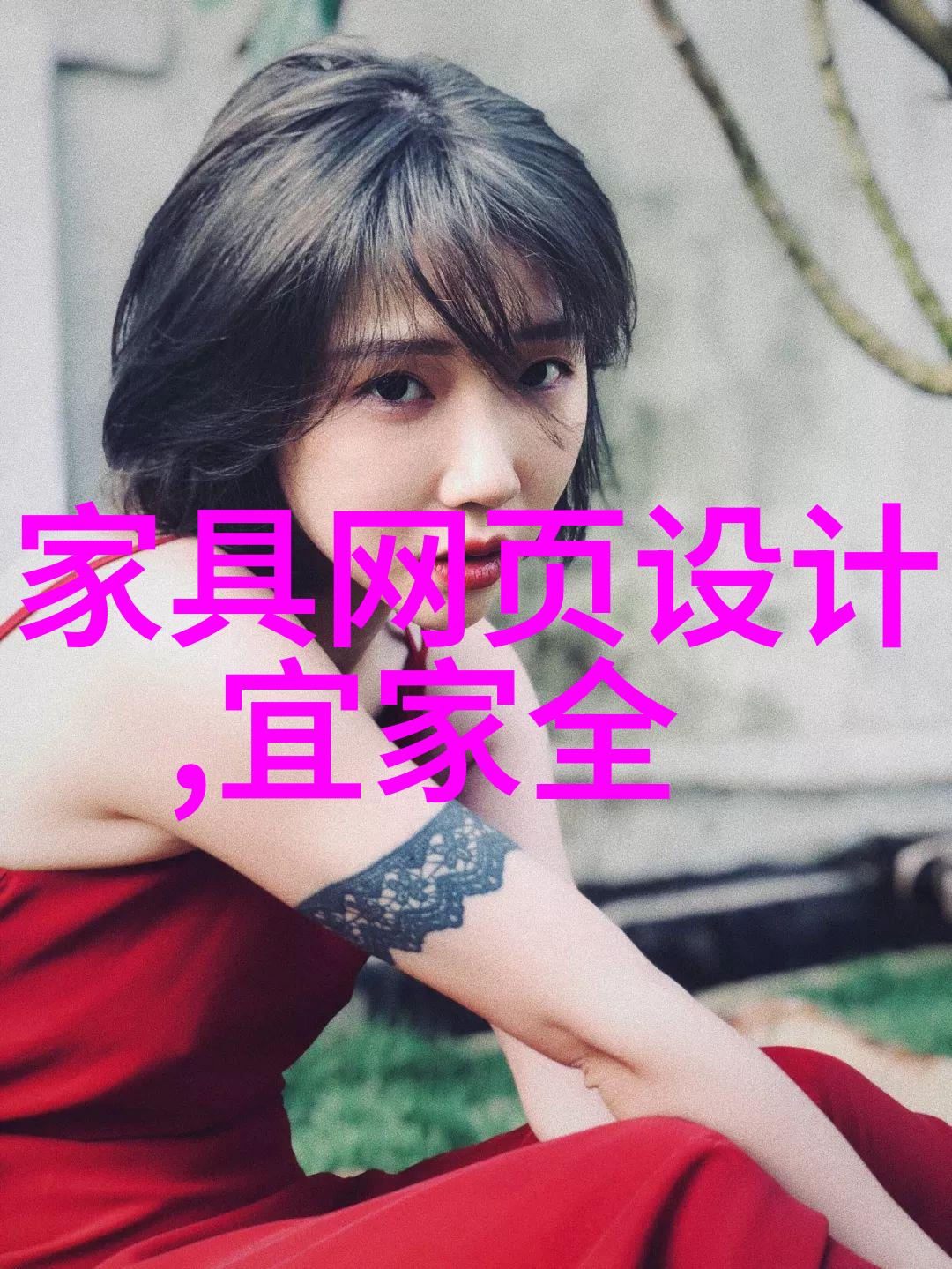 沛纳海与Jaquet Droz共同致敬金箔雕花艺术的辉煌两者如同珠帘轻启展现出独特而精湛的工艺之美
