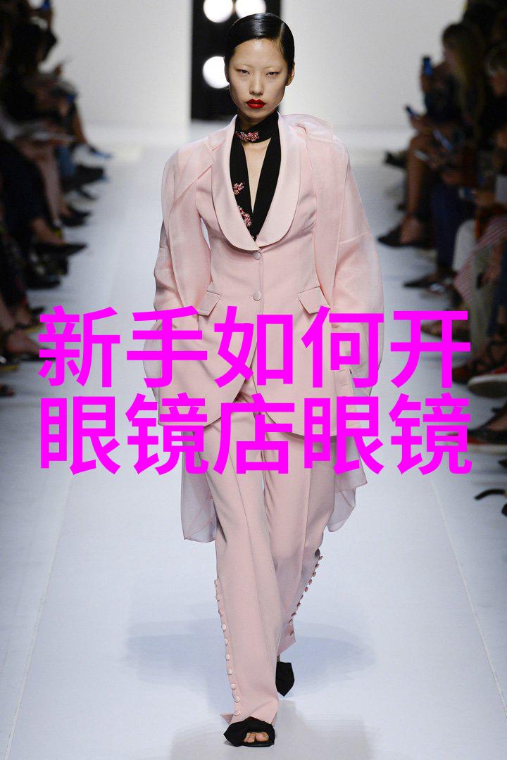 姑父的坚定拥抱缓慢有力的承诺与侄女的未来