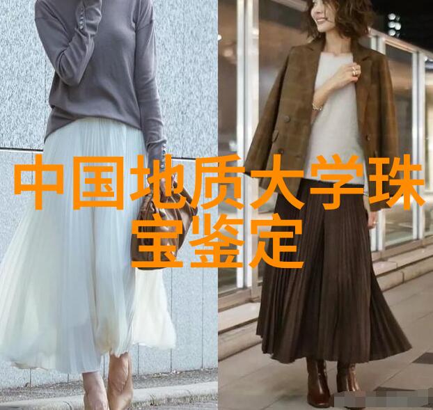 CORUM昆仑表华丽复杂功能的时尚象征juvenia光彩夺目在人物身上绽放