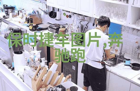 时尚男孩的新潮发型剖析最新流行趋势