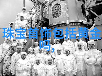 绫华去掉小内趴在地上打扑克城市角落的悠闲时光