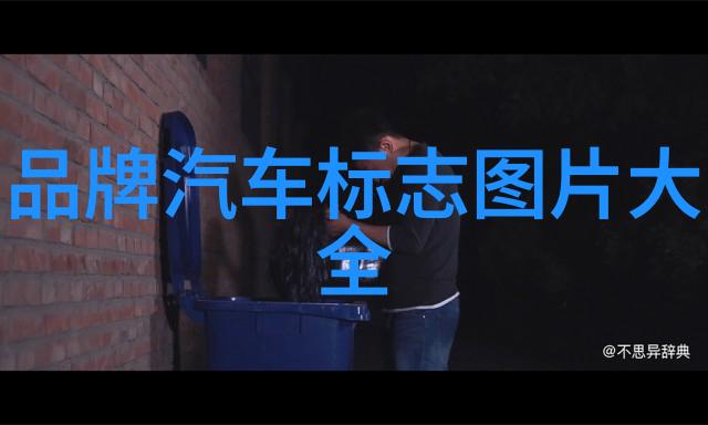 体育老师在单杠上教我一节课网站被单杠锻炼出汗的我体育老师的特别课