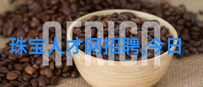 张晓龙隐世画家的光与影